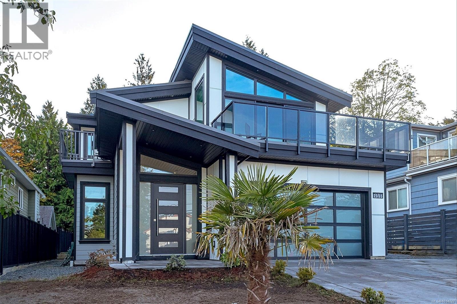 2555 Sinclair Rd, Saanich