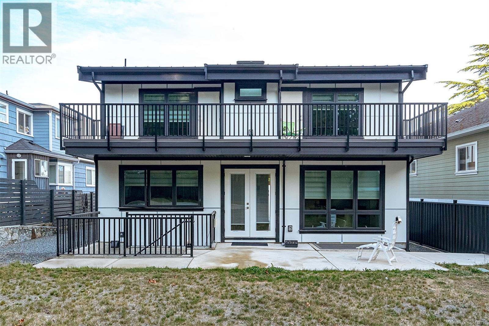 2555 Sinclair Rd, Saanich