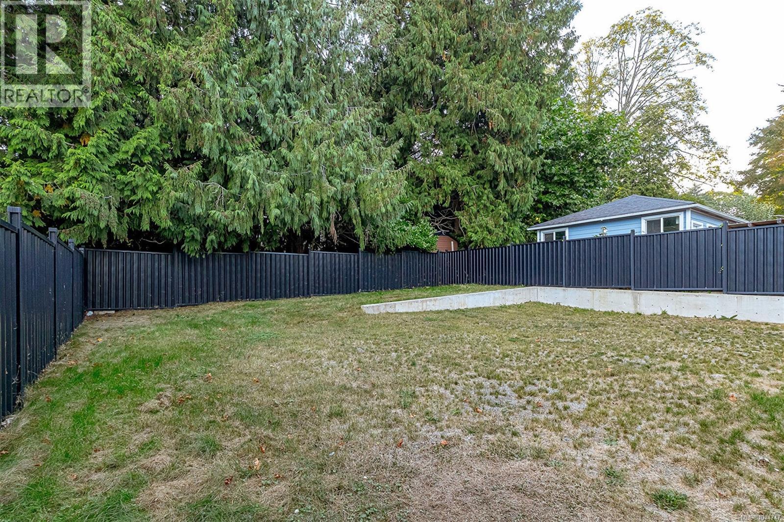 2555 Sinclair Rd, Saanich