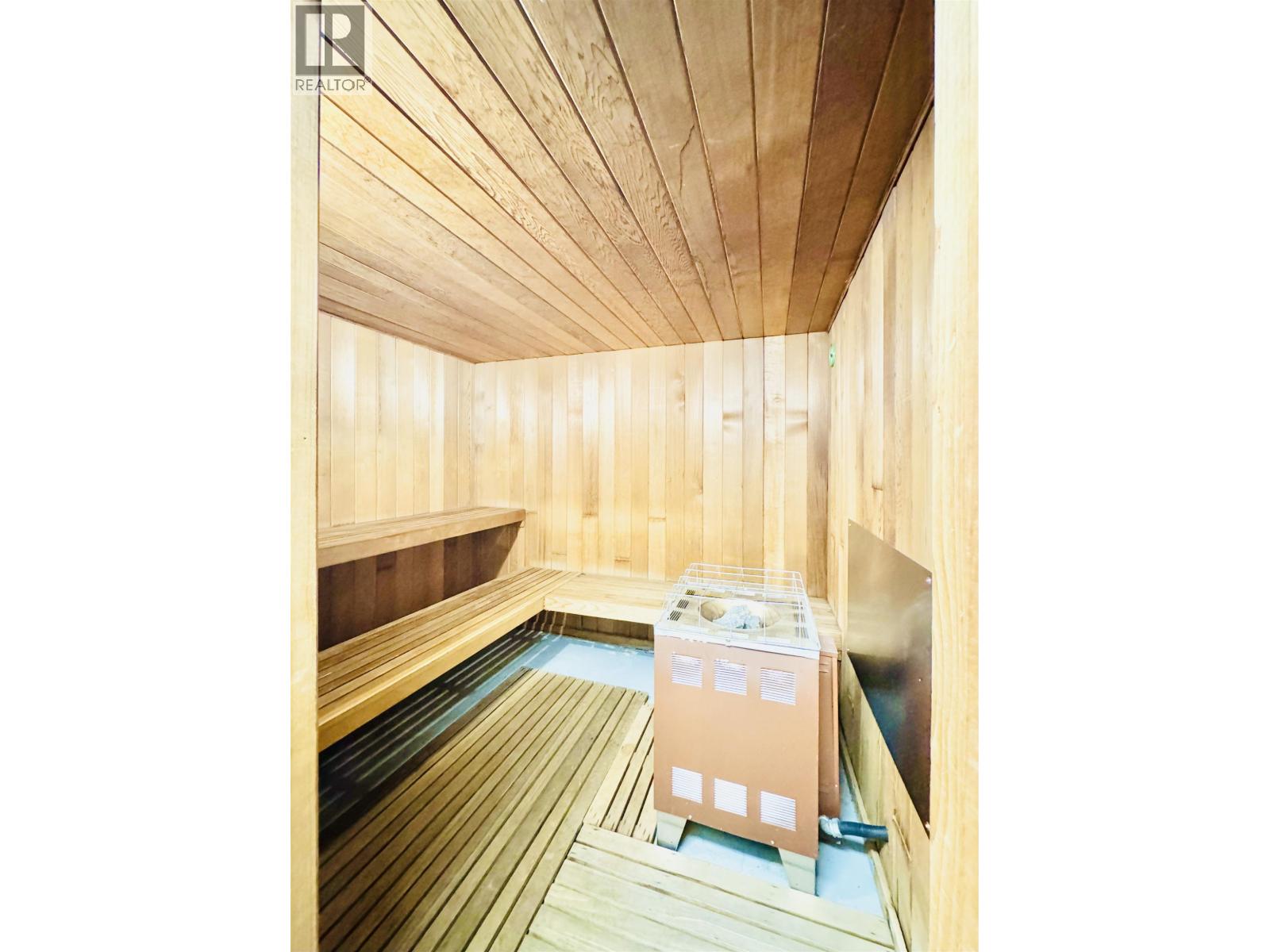 1704 4105 MAYWOOD STREET, Burnaby