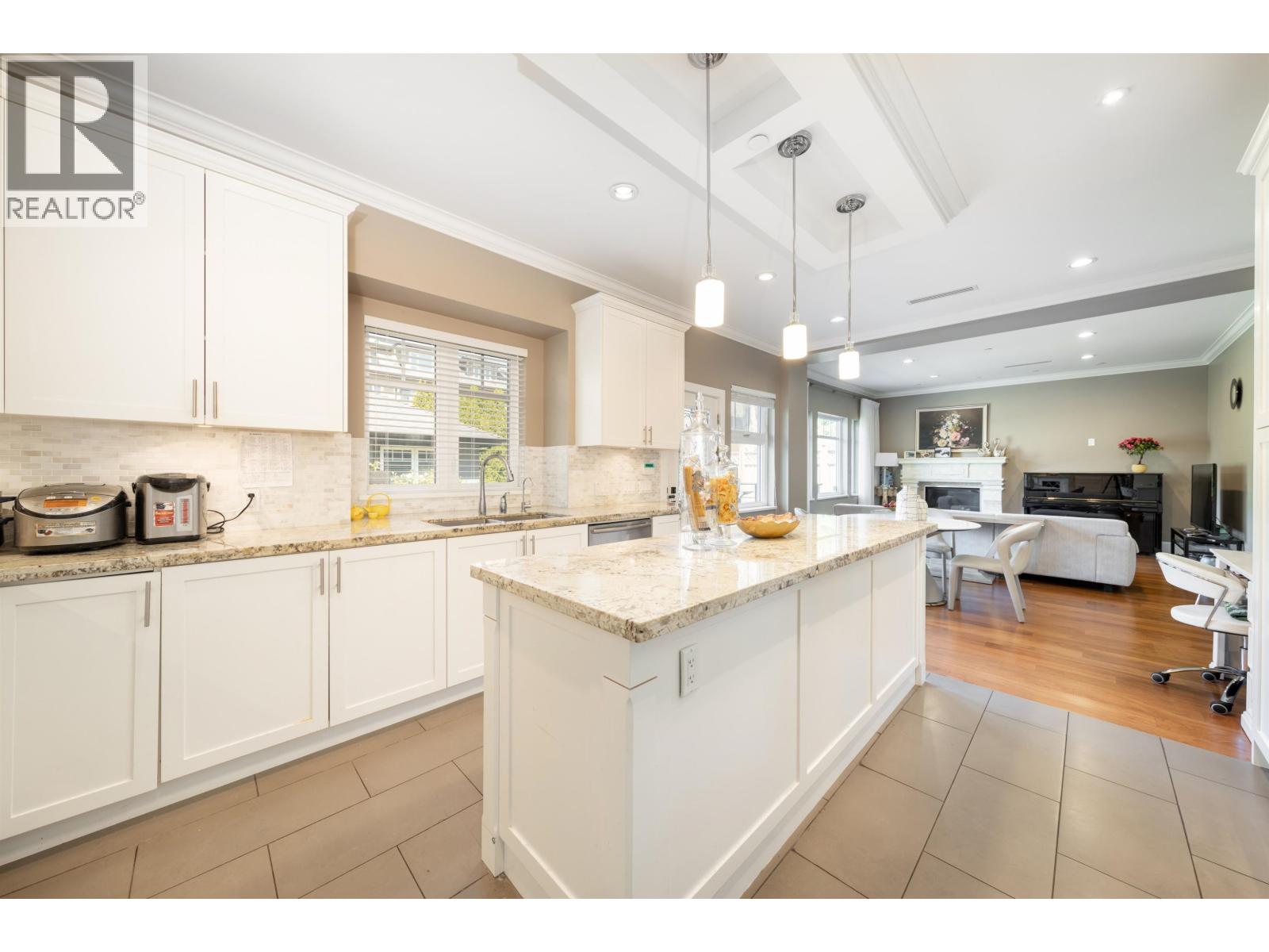 1861 W 58TH AVENUE, Vancouver