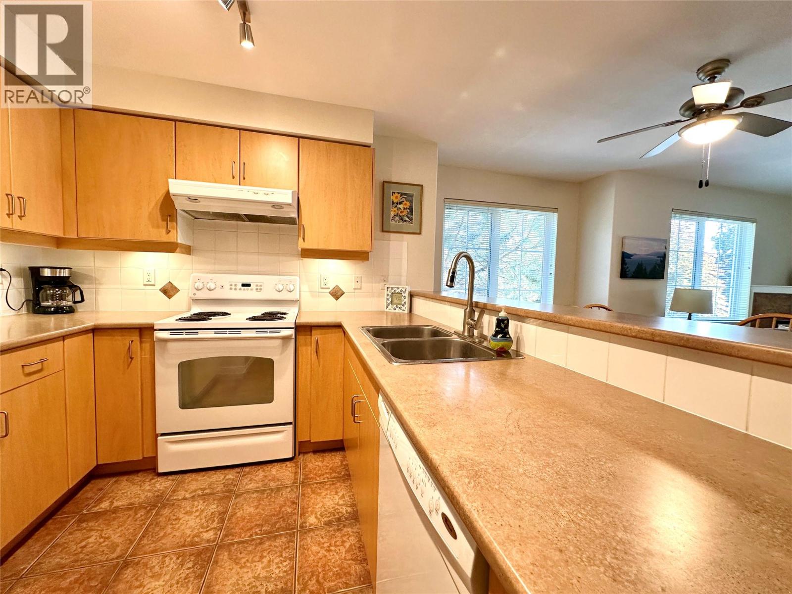 7600 Cottonwood Drive Unit# 216, Osoyoos