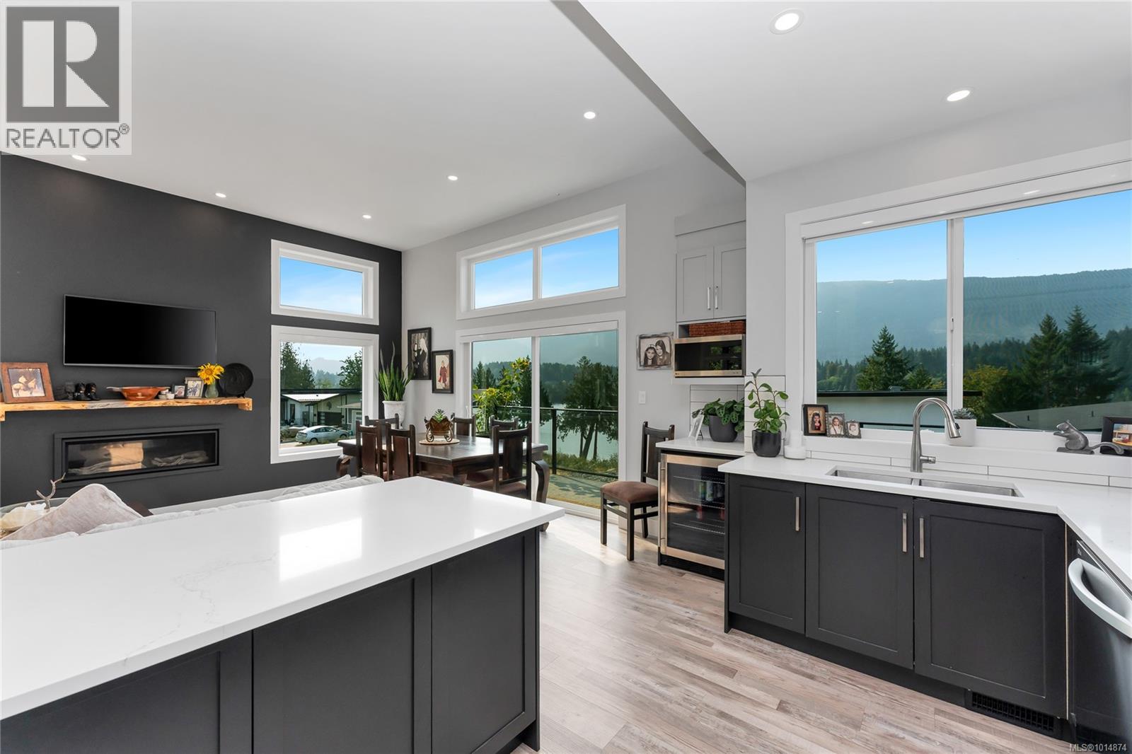 7031 Sha-elum Dr, Lake Cowichan