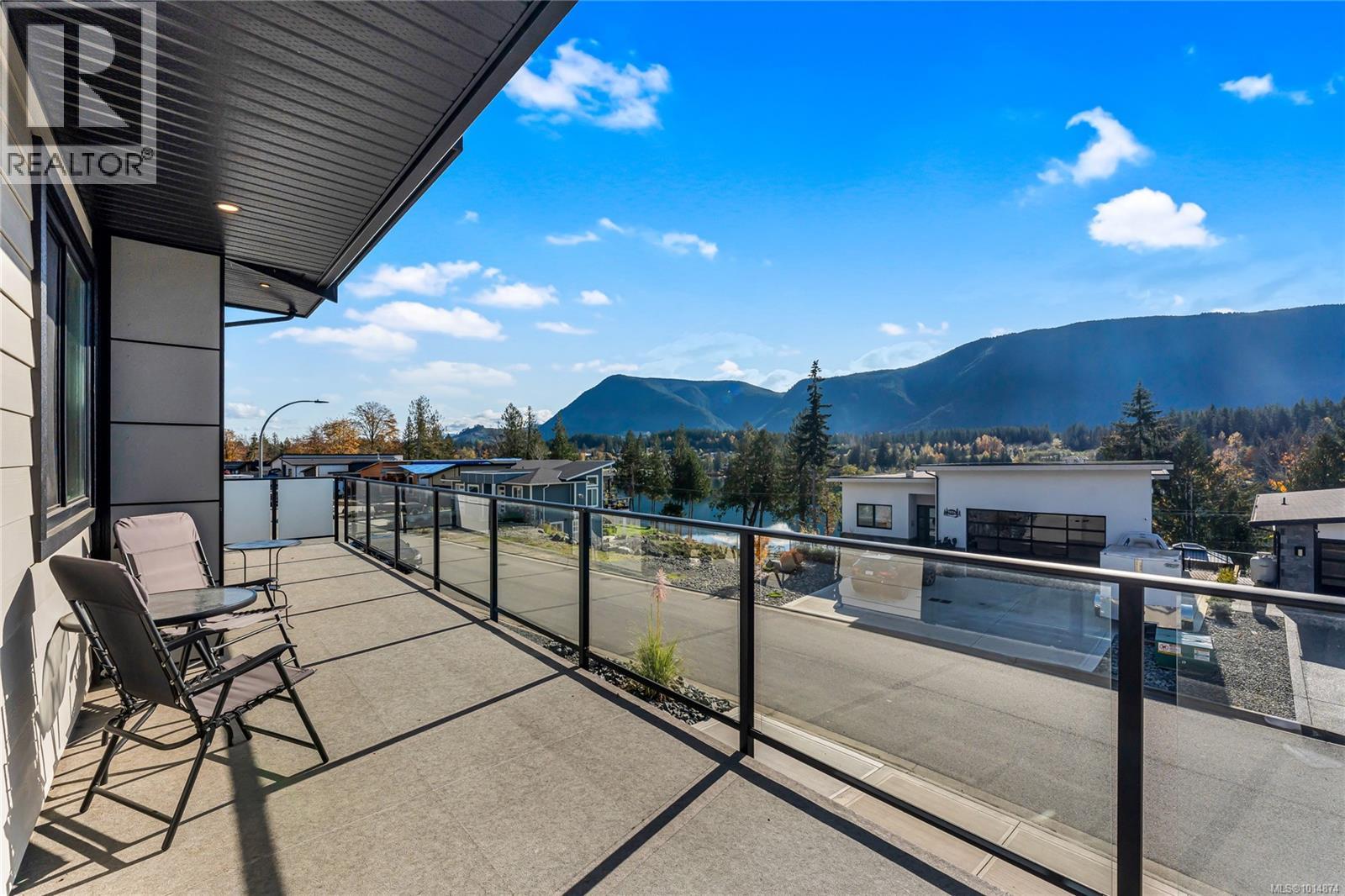 7031 Sha-elum Dr, Lake Cowichan