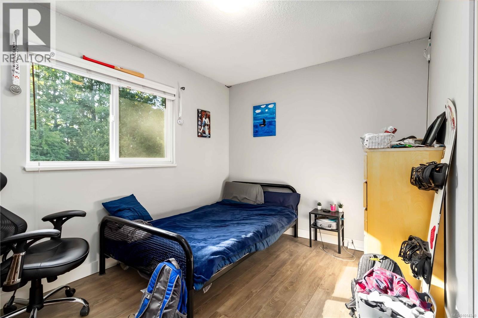  4254 Eastridge Crescent, Saanich
