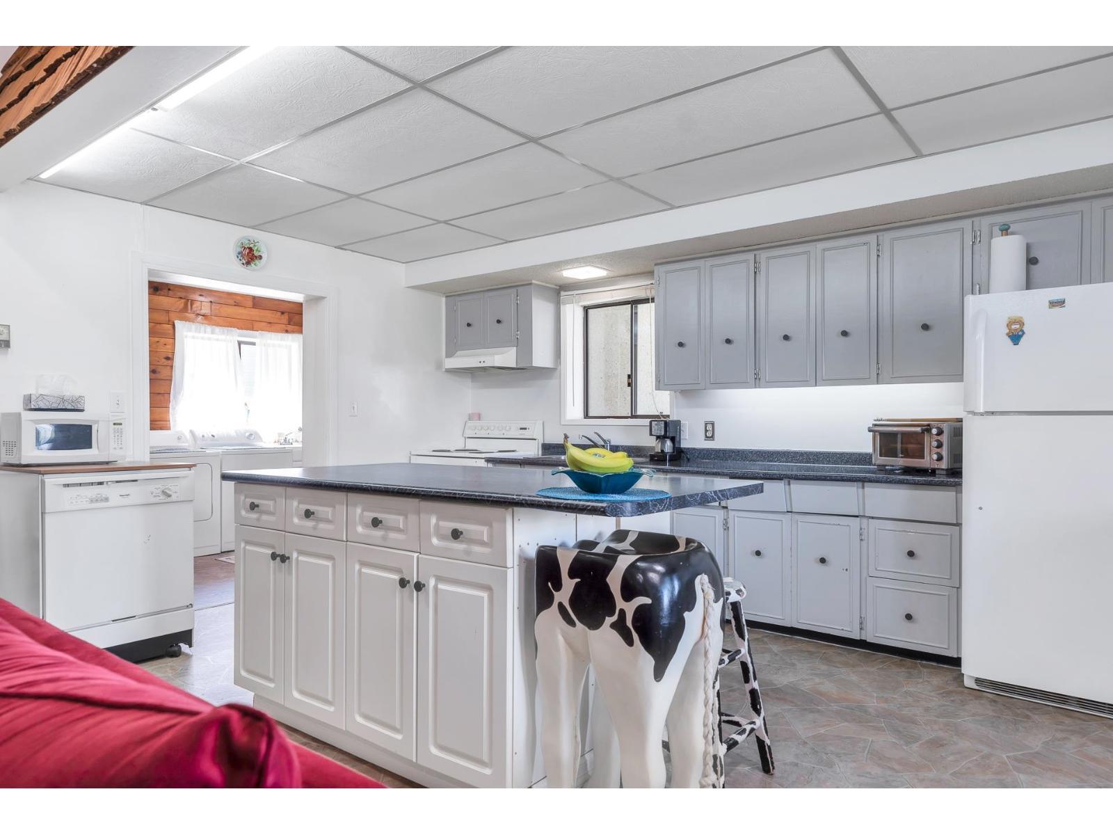 34612 2 AVENUE, Abbotsford