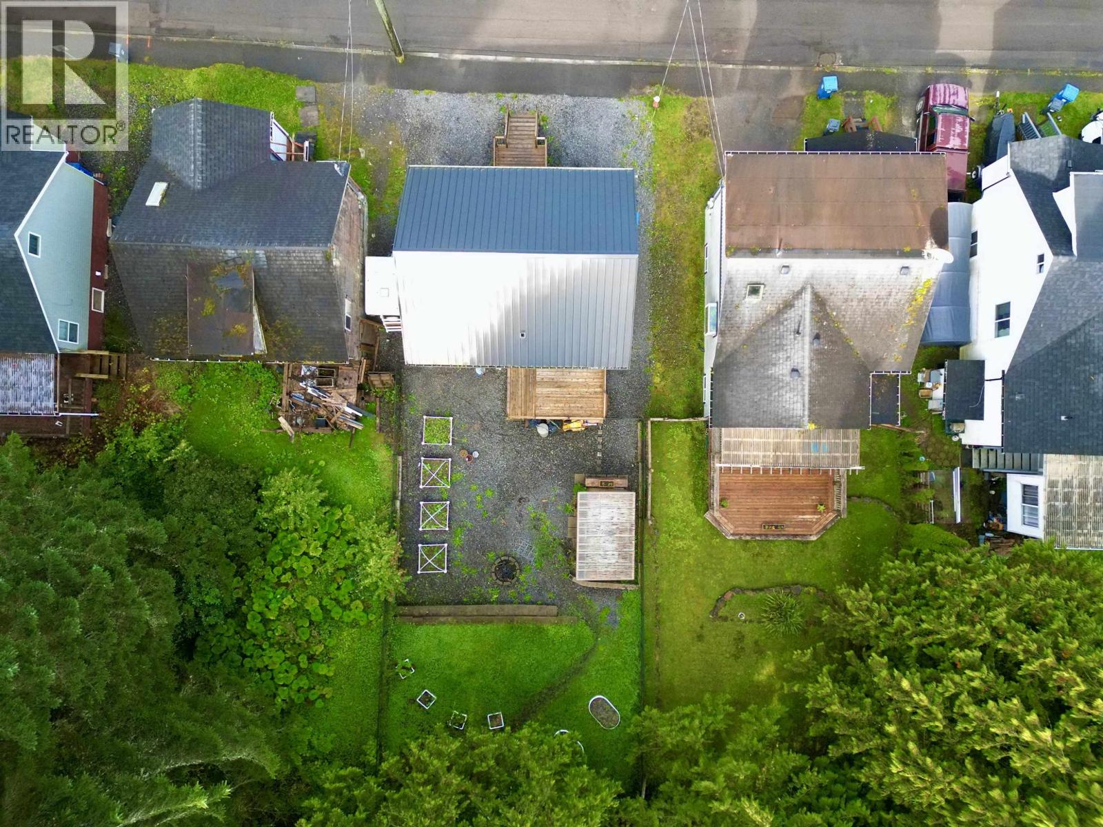 1400 OVERLOOK STREET