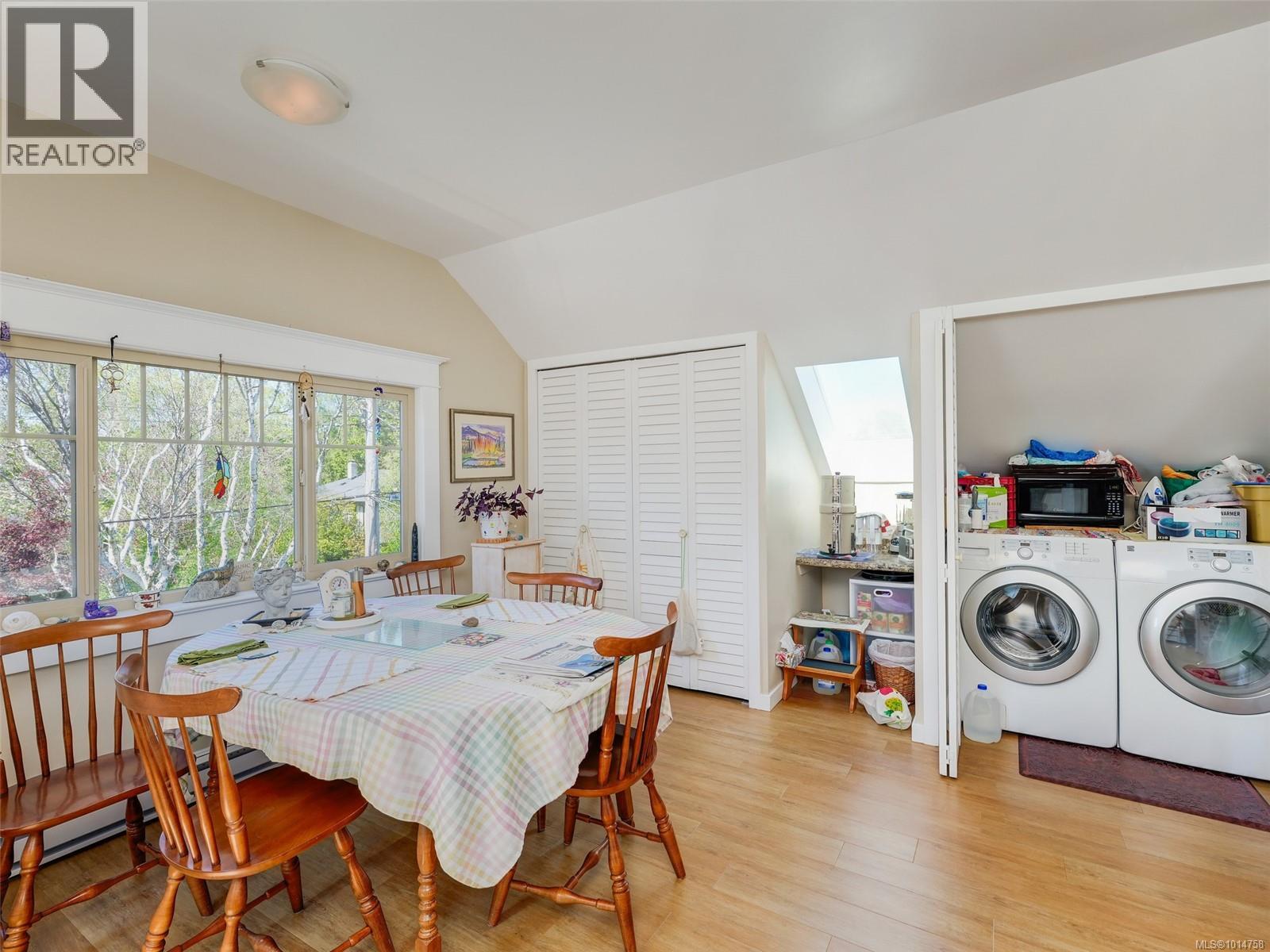  355 Richmond Avenue, Victoria
