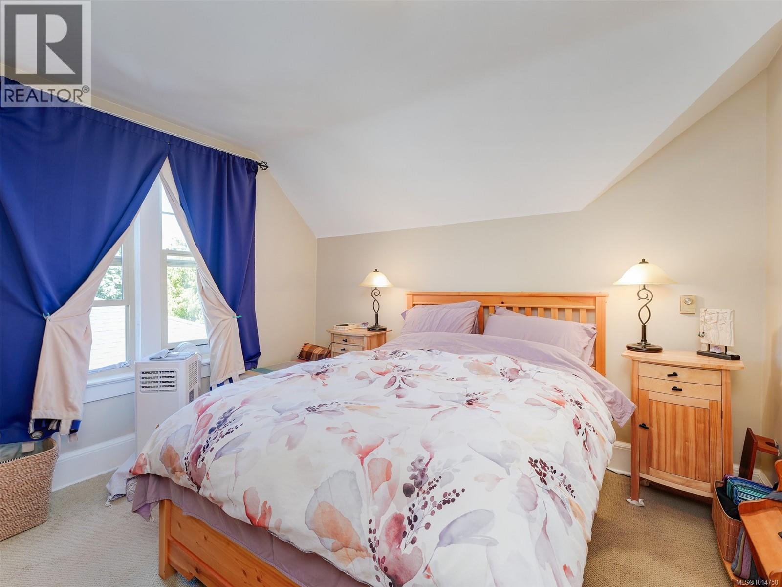  355 Richmond Avenue, Victoria