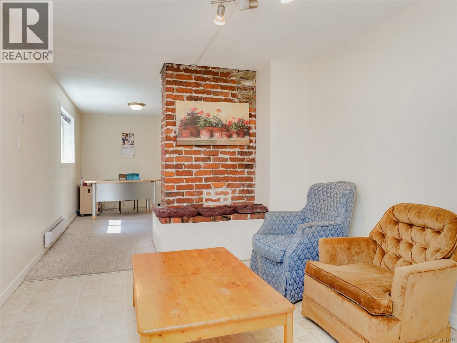  355 Richmond Avenue, Victoria