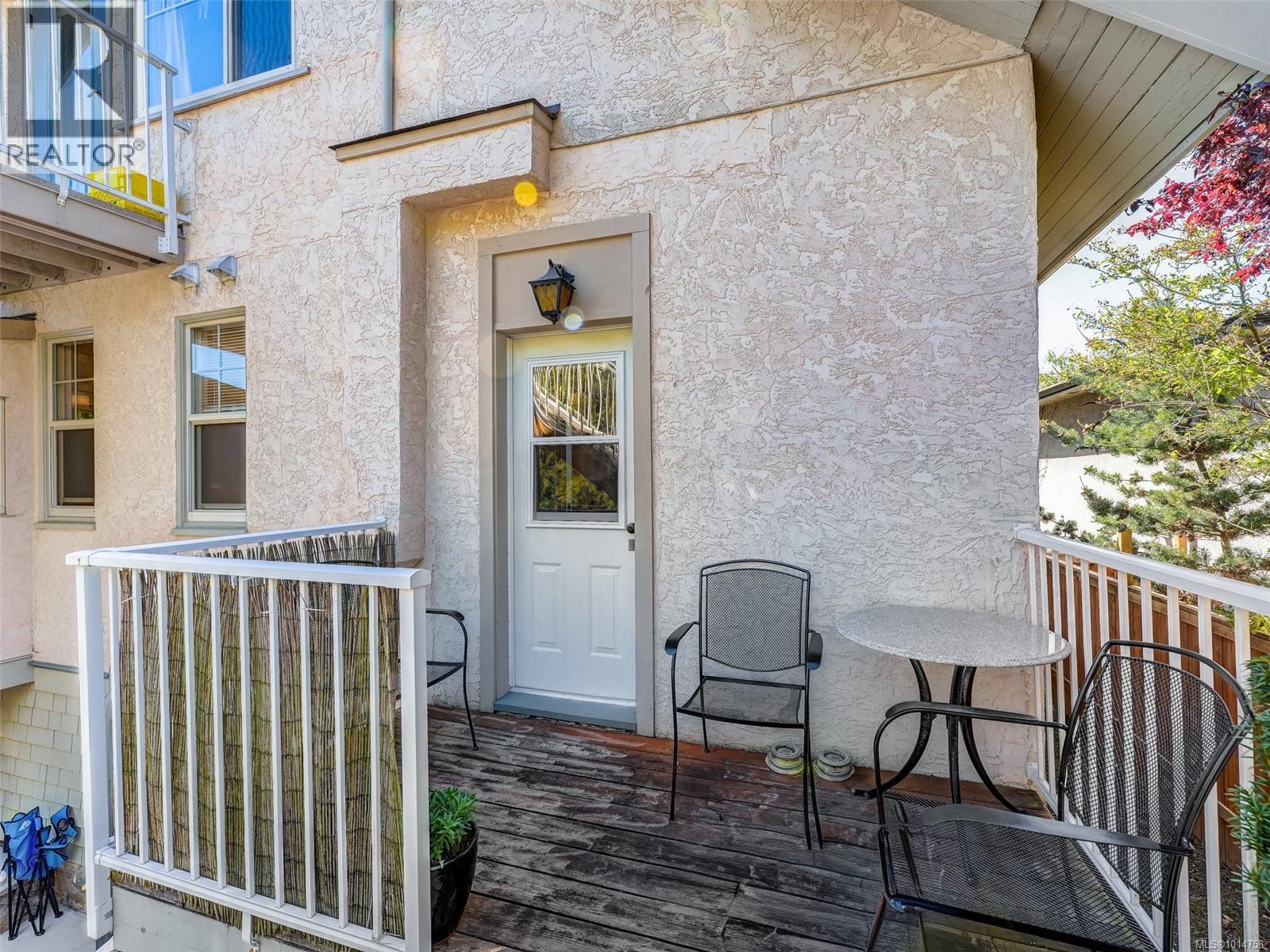  355 Richmond Avenue, Victoria