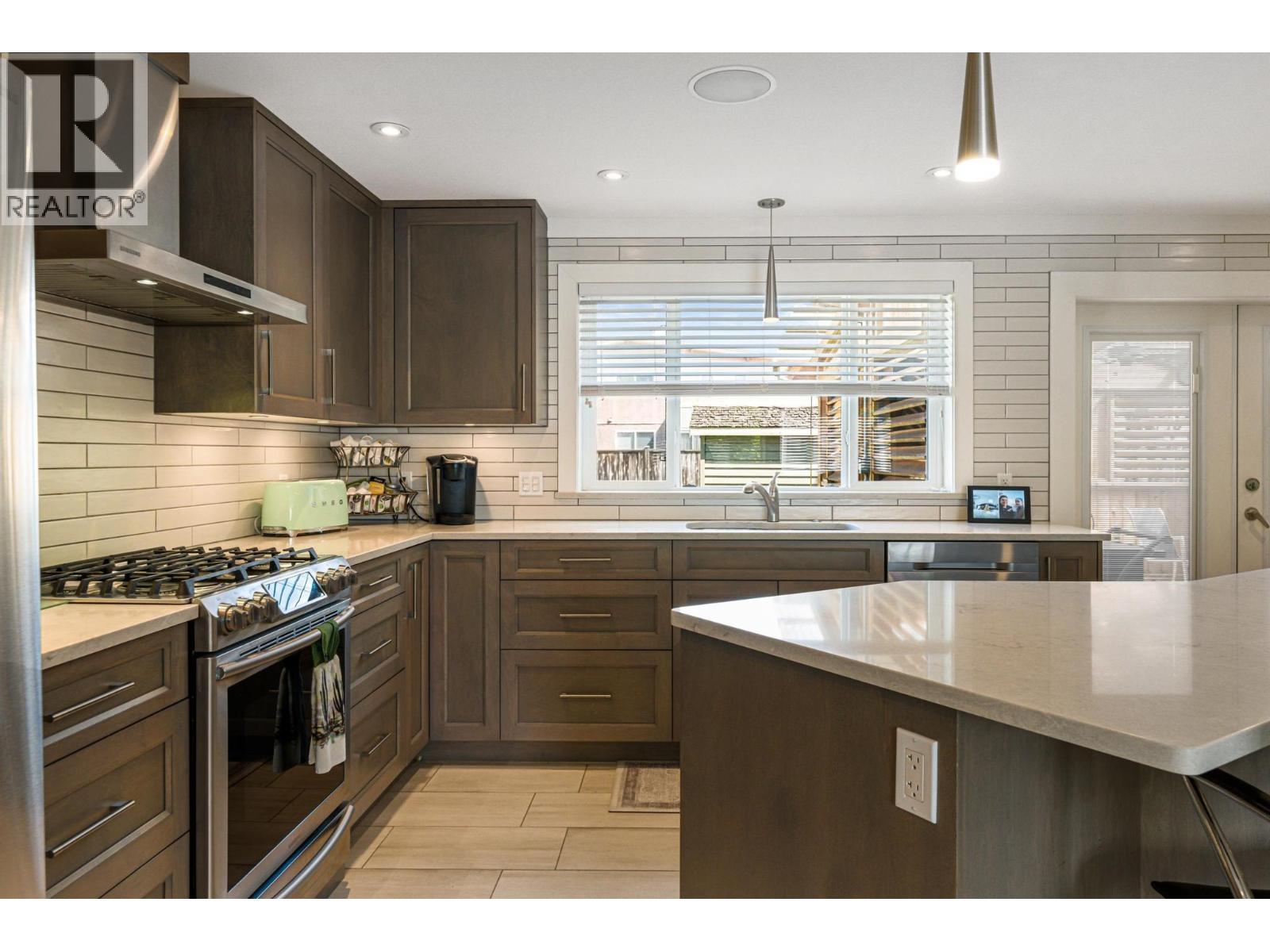 4686 54A Street, Ladner