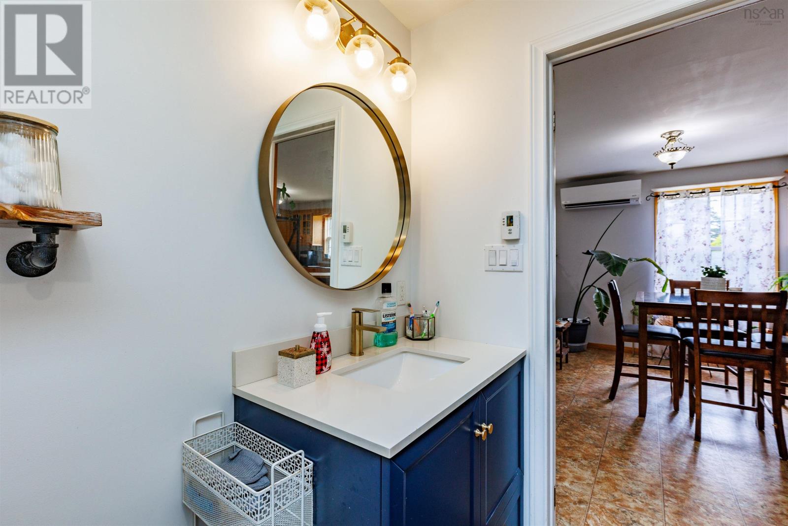 Property 10 of 22 of 4192 3 Highway