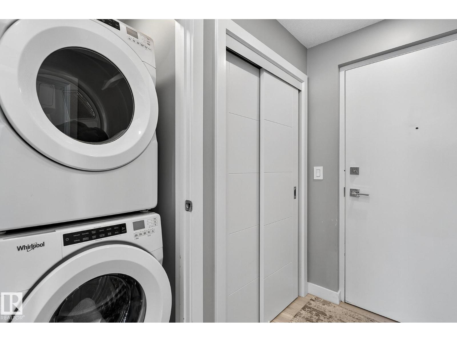 #3100 10180 103 ST NW, Edmonton