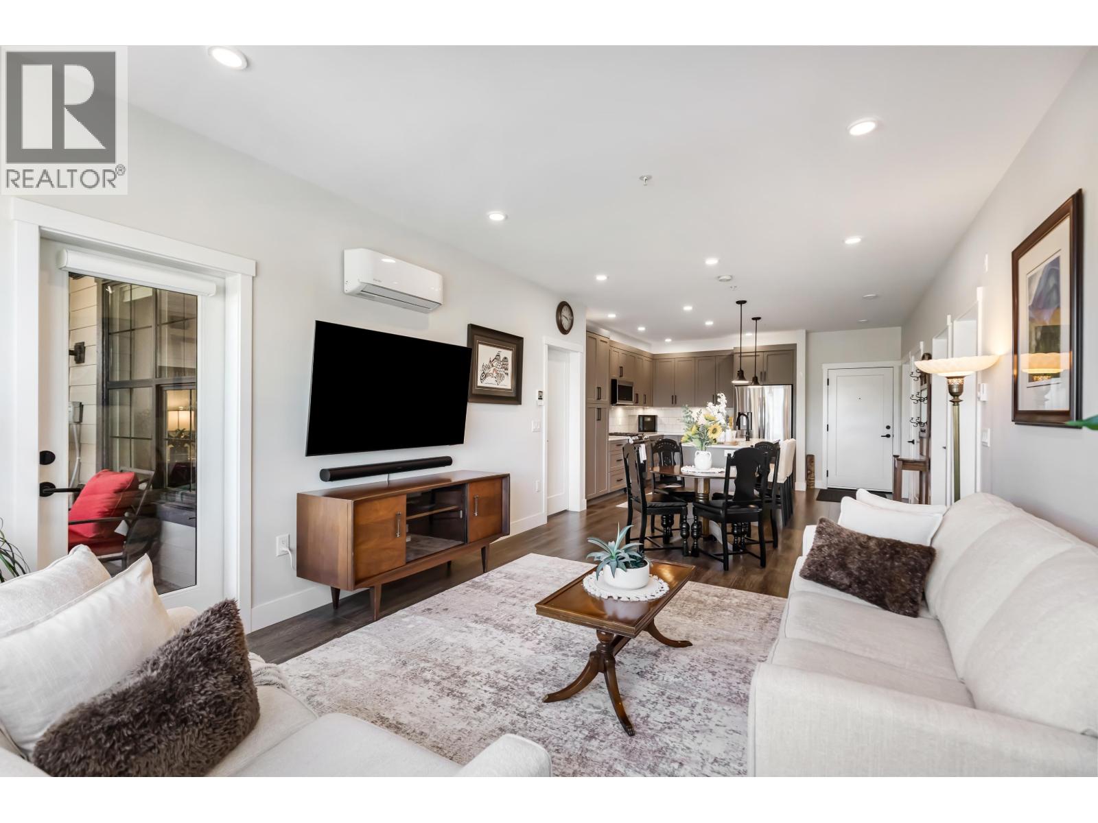 407 22638 119 AVENUE, Maple Ridge