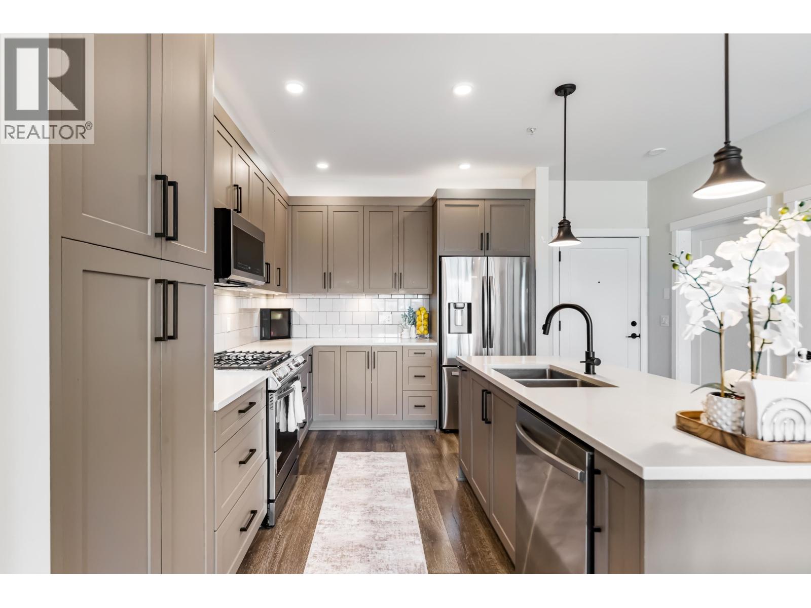 407 22638 119 AVENUE, Maple Ridge