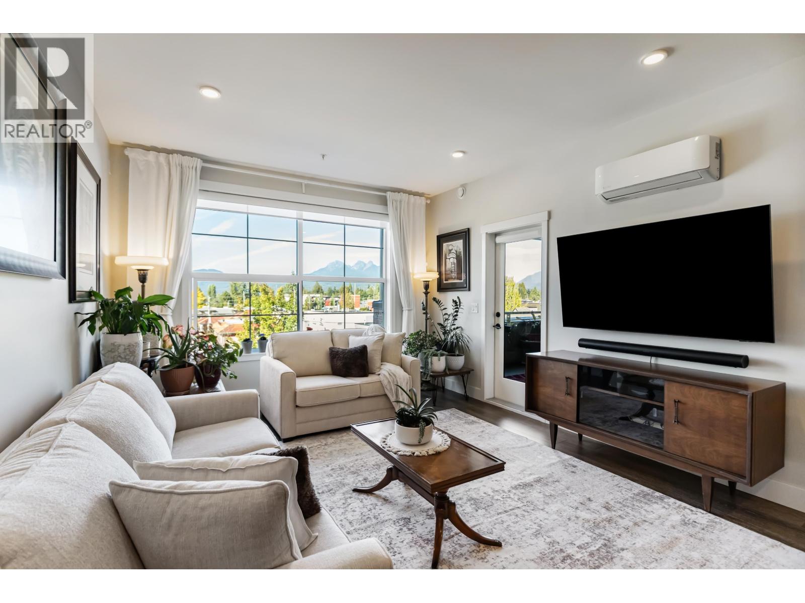 407 22638 119 AVENUE, Maple Ridge