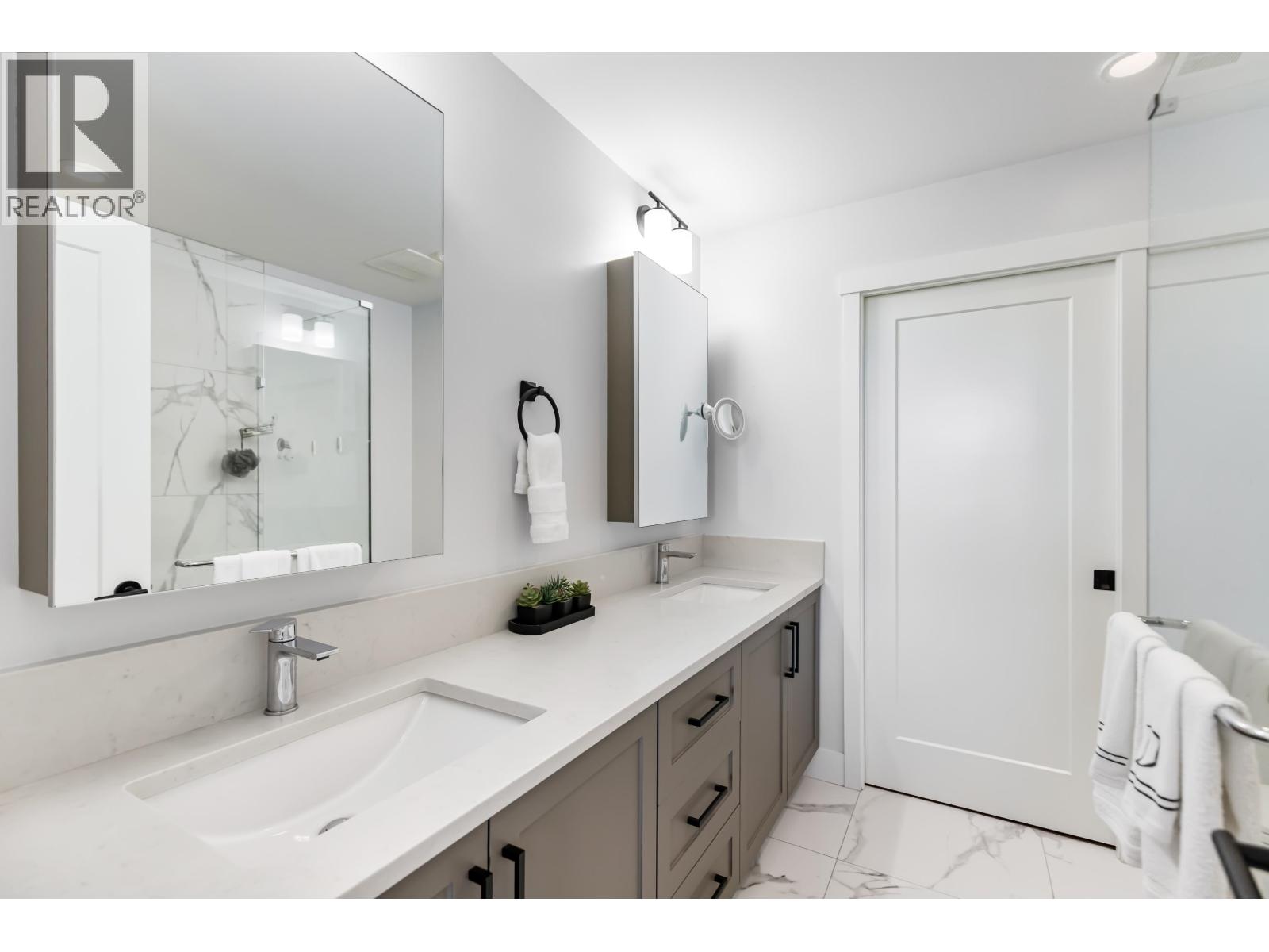 407 22638 119 AVENUE, Maple Ridge