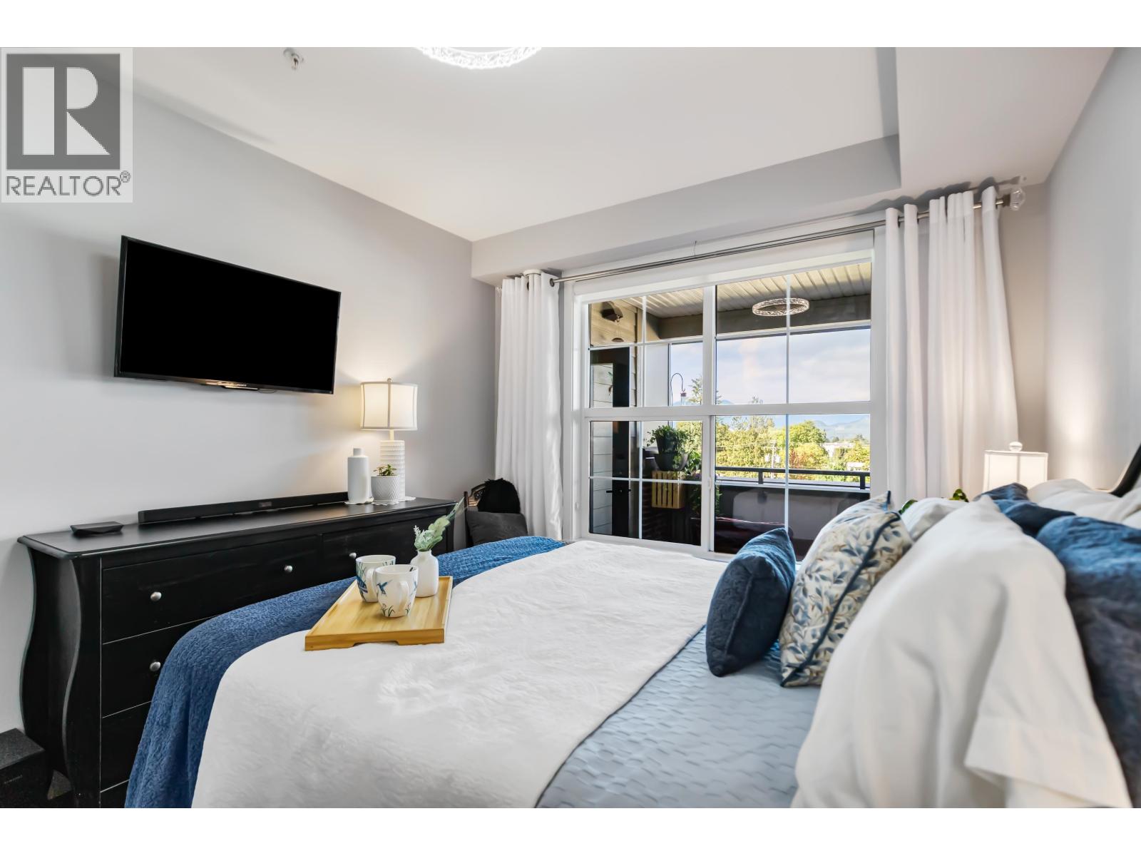 407 22638 119 AVENUE, Maple Ridge