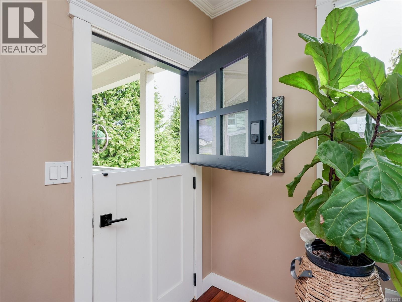  2650 Richmond Road, Victoria