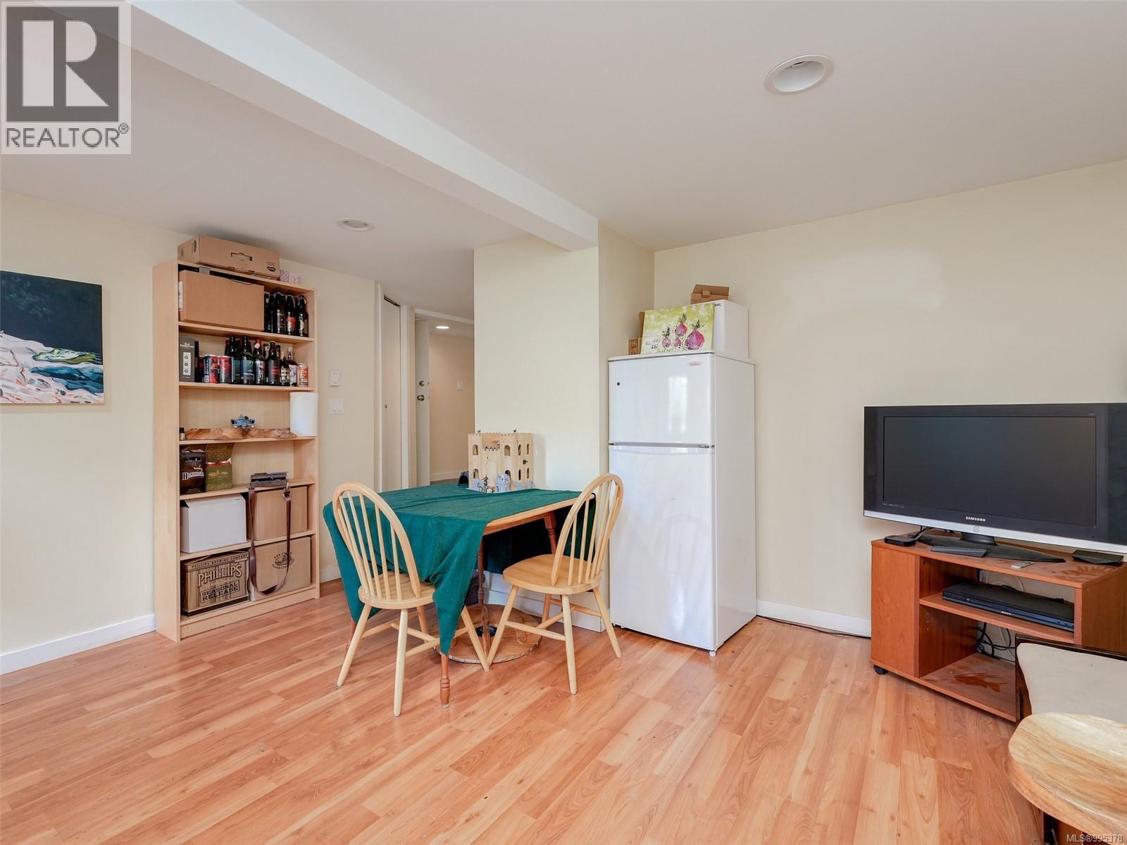  2650 Richmond Road, Victoria