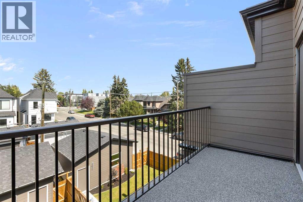 Single Family House for Sale in   Avenue SW Altadore Calgary 