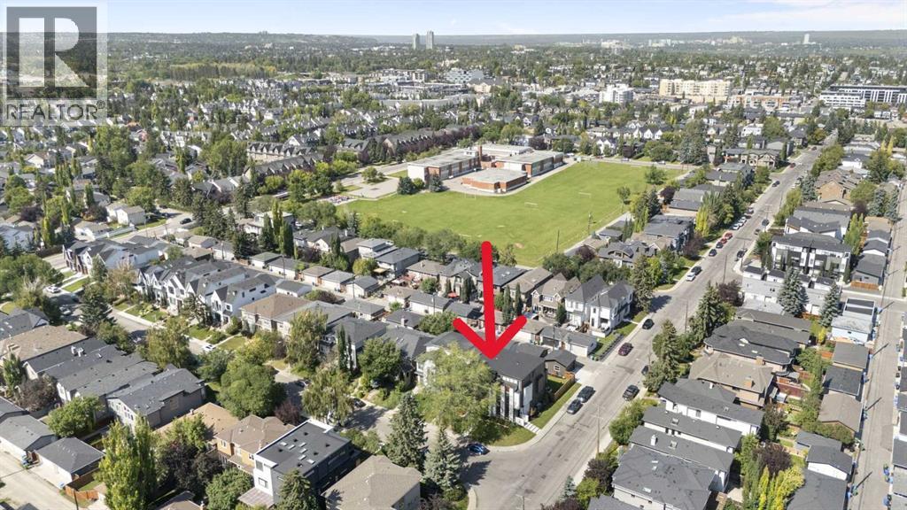 Single Family House for Sale in   Avenue SW Altadore Calgary 