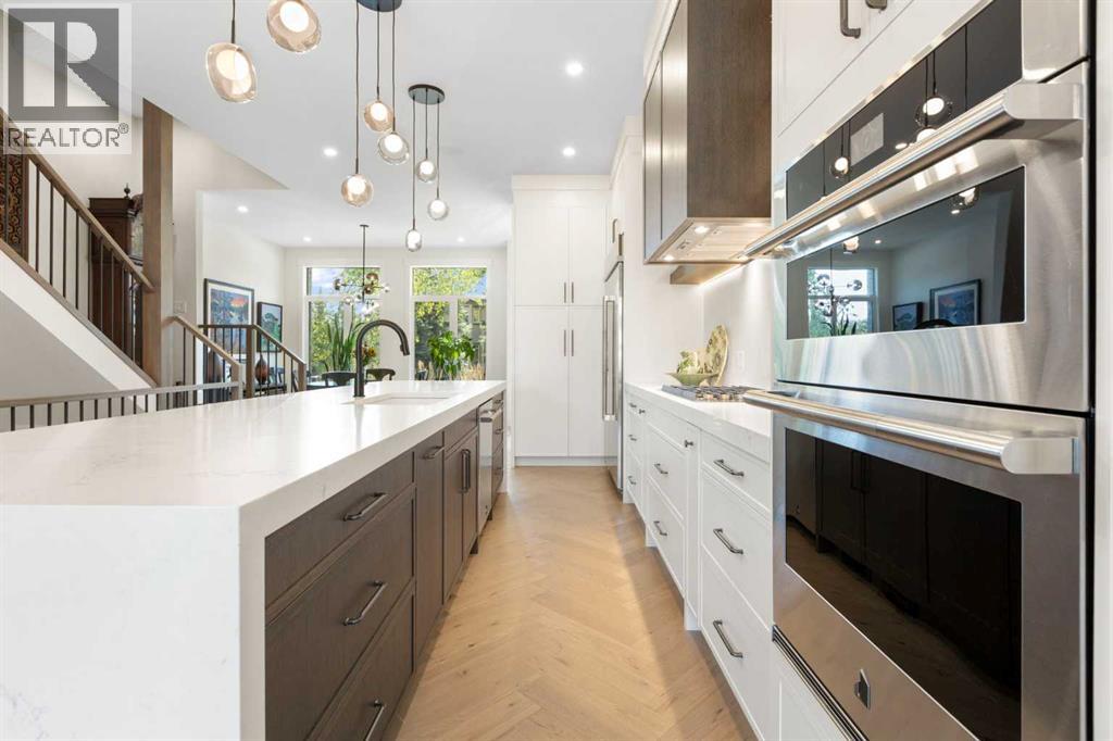 Single Family House for Sale in   Avenue SW Altadore Calgary 