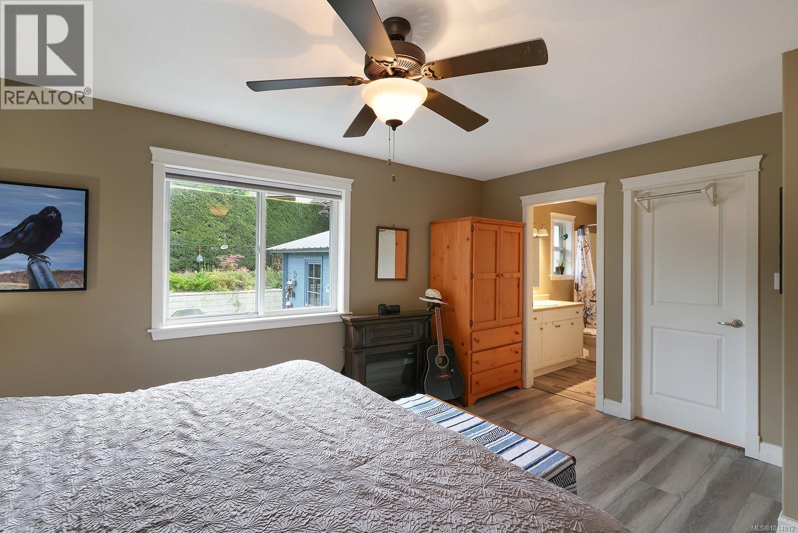 2473 Avro Arrow Dr, Comox