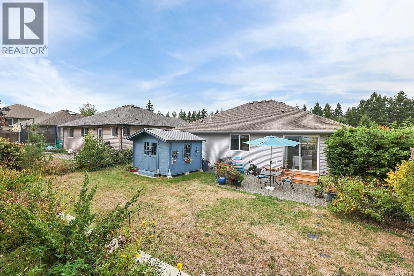 2473 Avro Arrow Dr, Comox