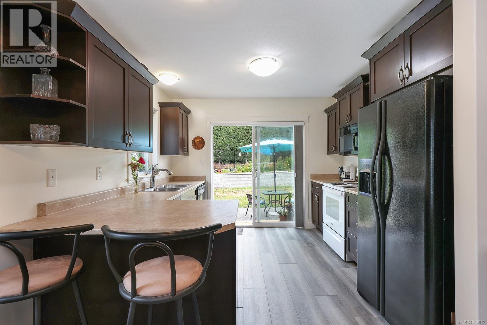 2473 Avro Arrow Dr, Comox