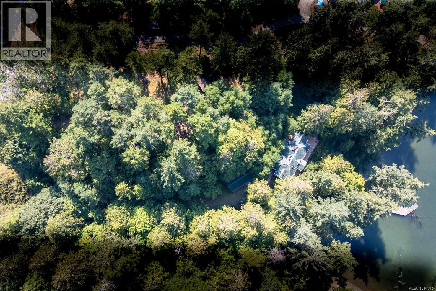8807 Ainslie Point Rd, Pender Island