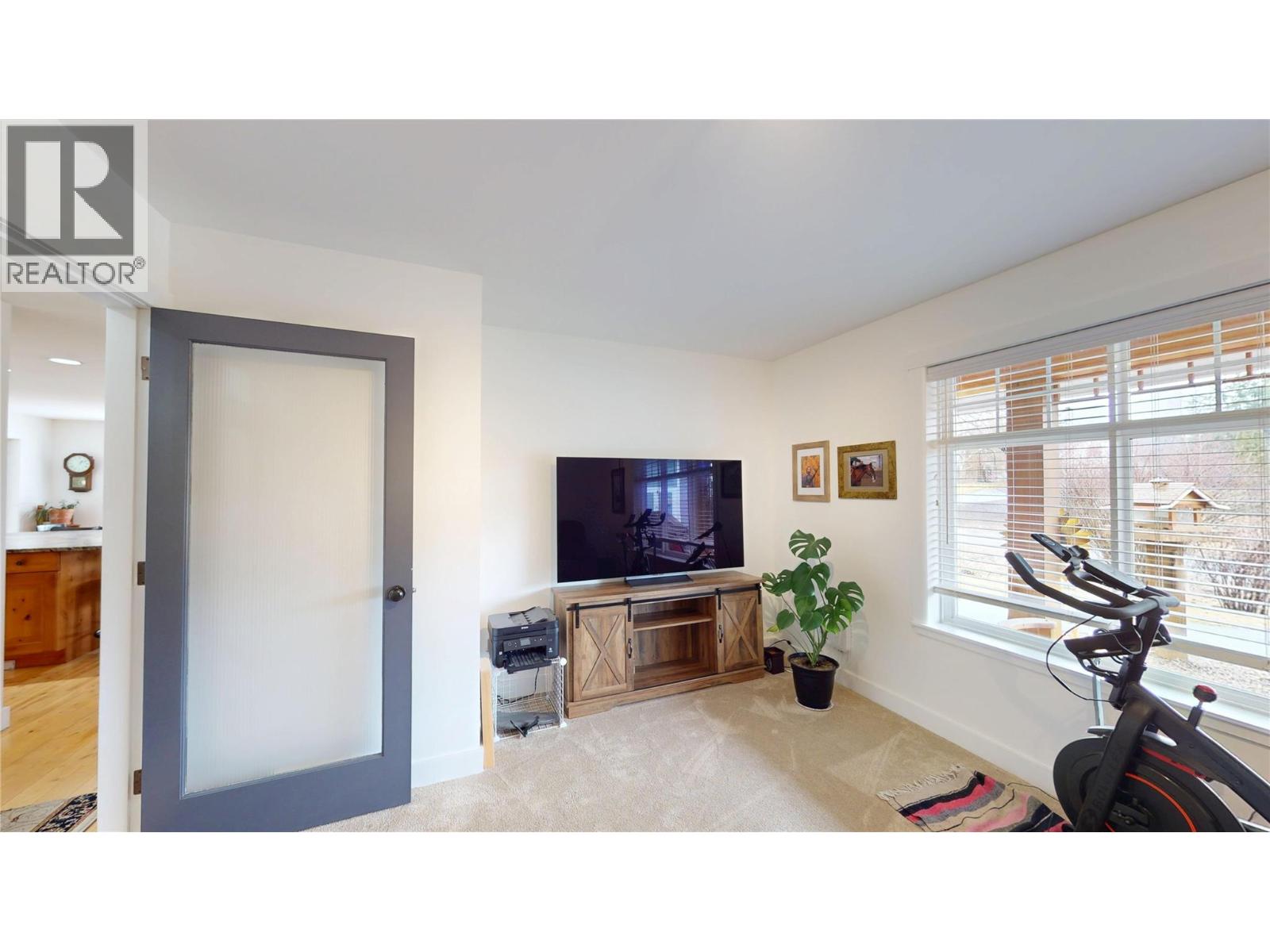 1324 8TH Avenue N, Creston