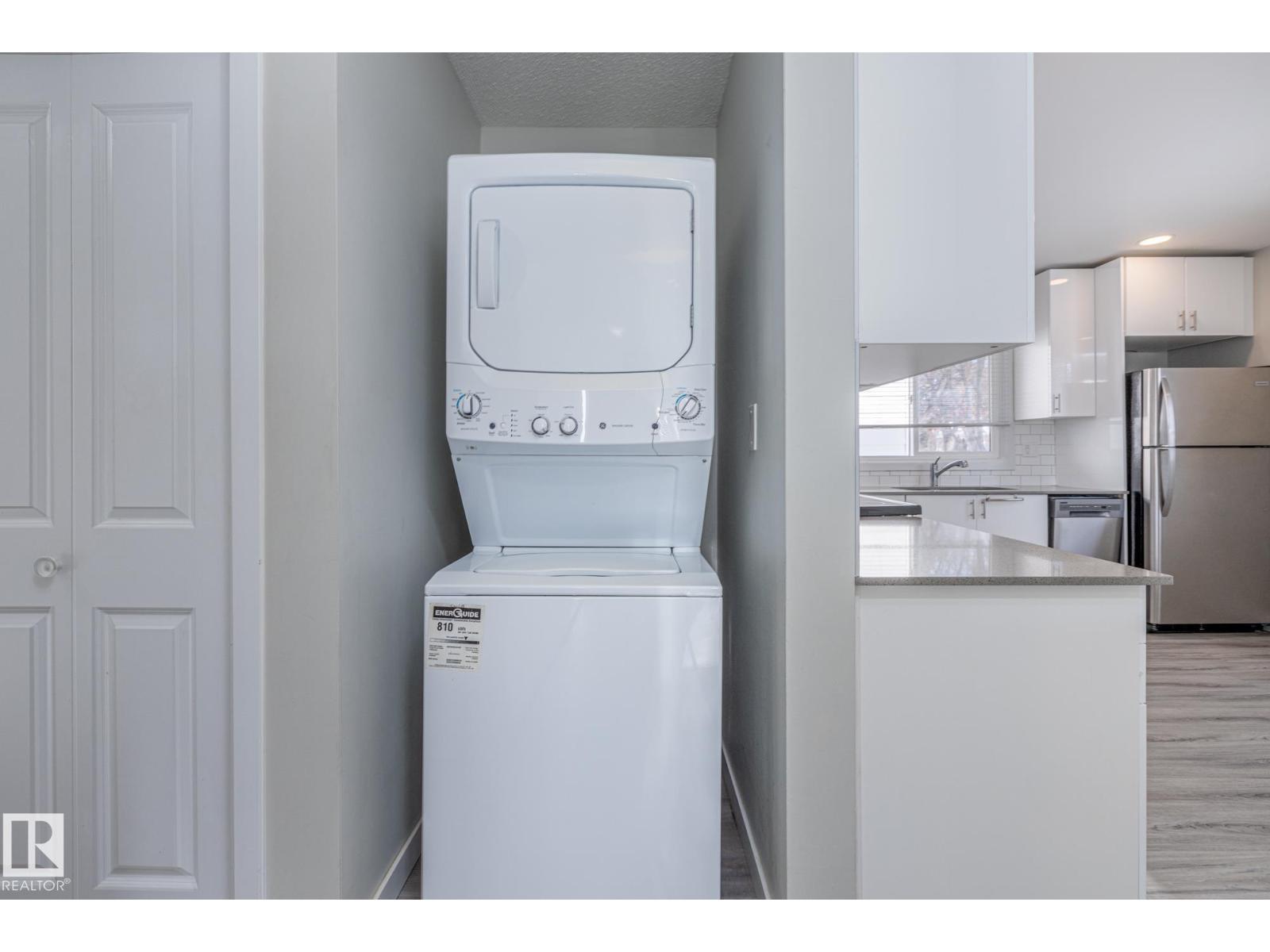 8504 121 AV NW, Edmonton