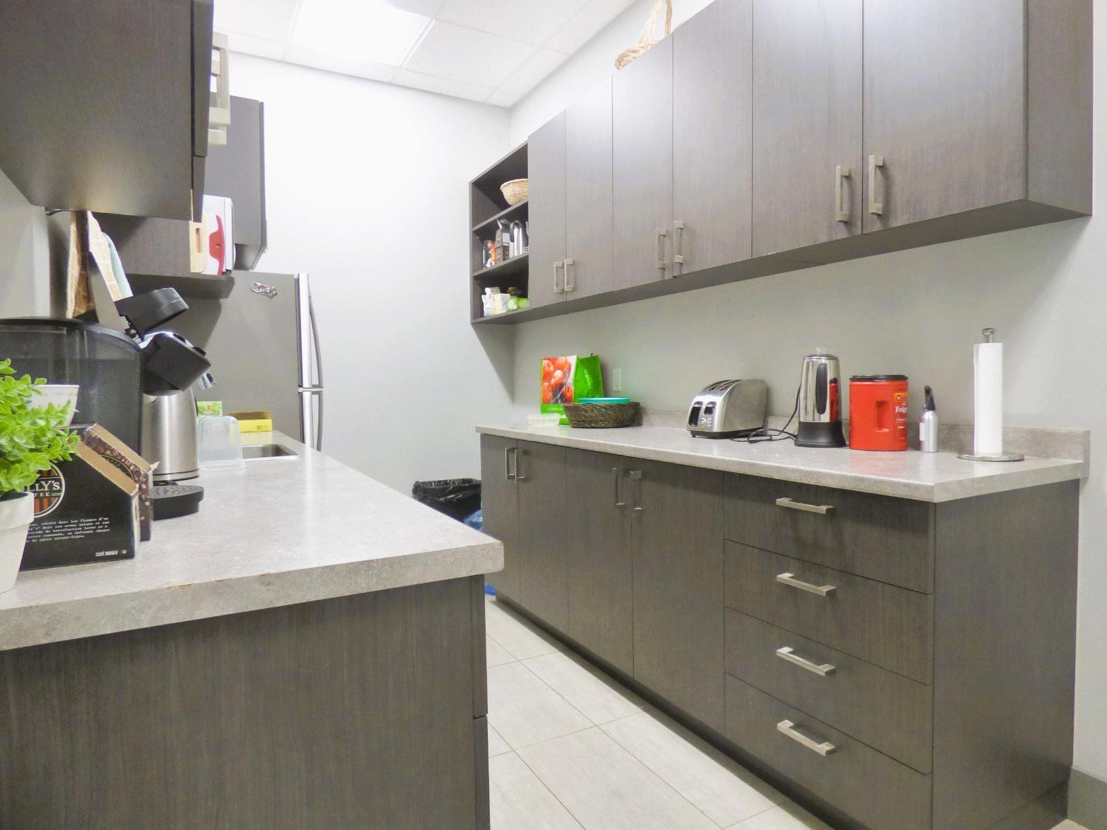 Office in Chilliwack - Image 16