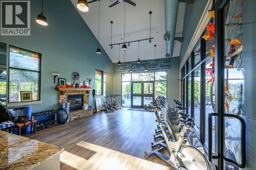 105 Village Centre Court Unit# 324, Vernon