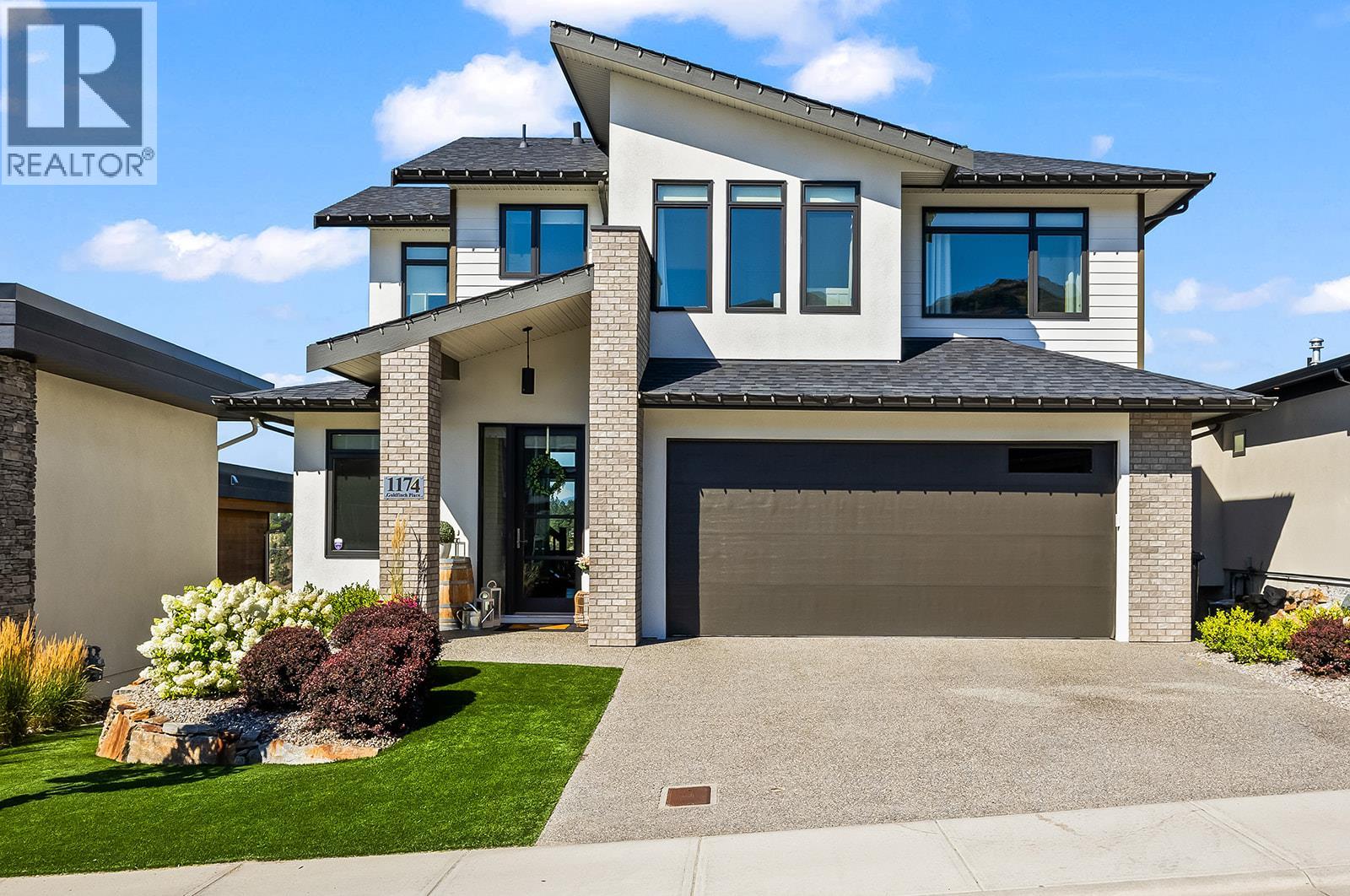 1174 Goldfinch Place, Kelowna