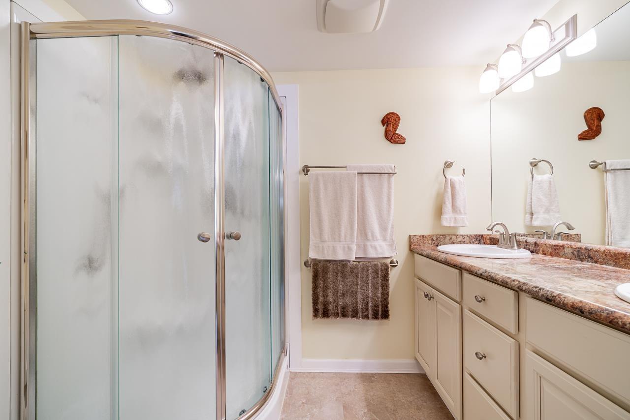 305 15367 BUENA VISTA AVENUE, White Rock