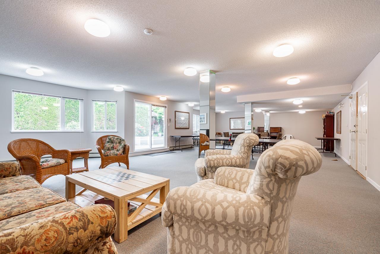 305 15367 BUENA VISTA AVENUE, White Rock