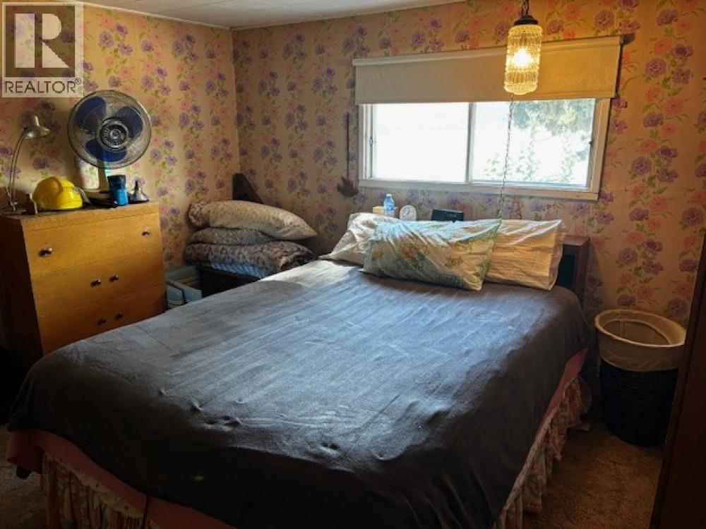 2424 Loon Lake Road, Loon Lake