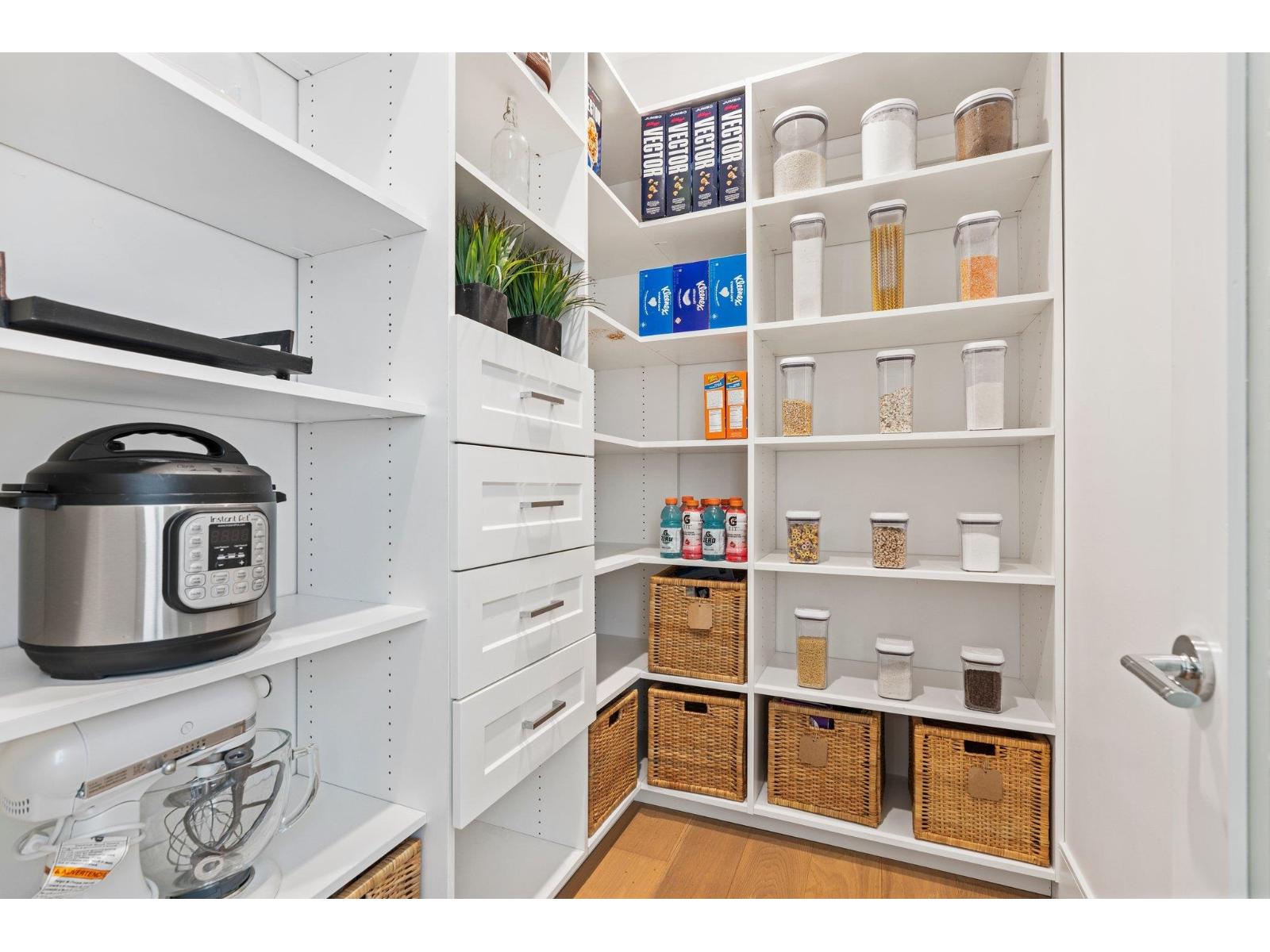 14857 BUENA VISTA, White Rock