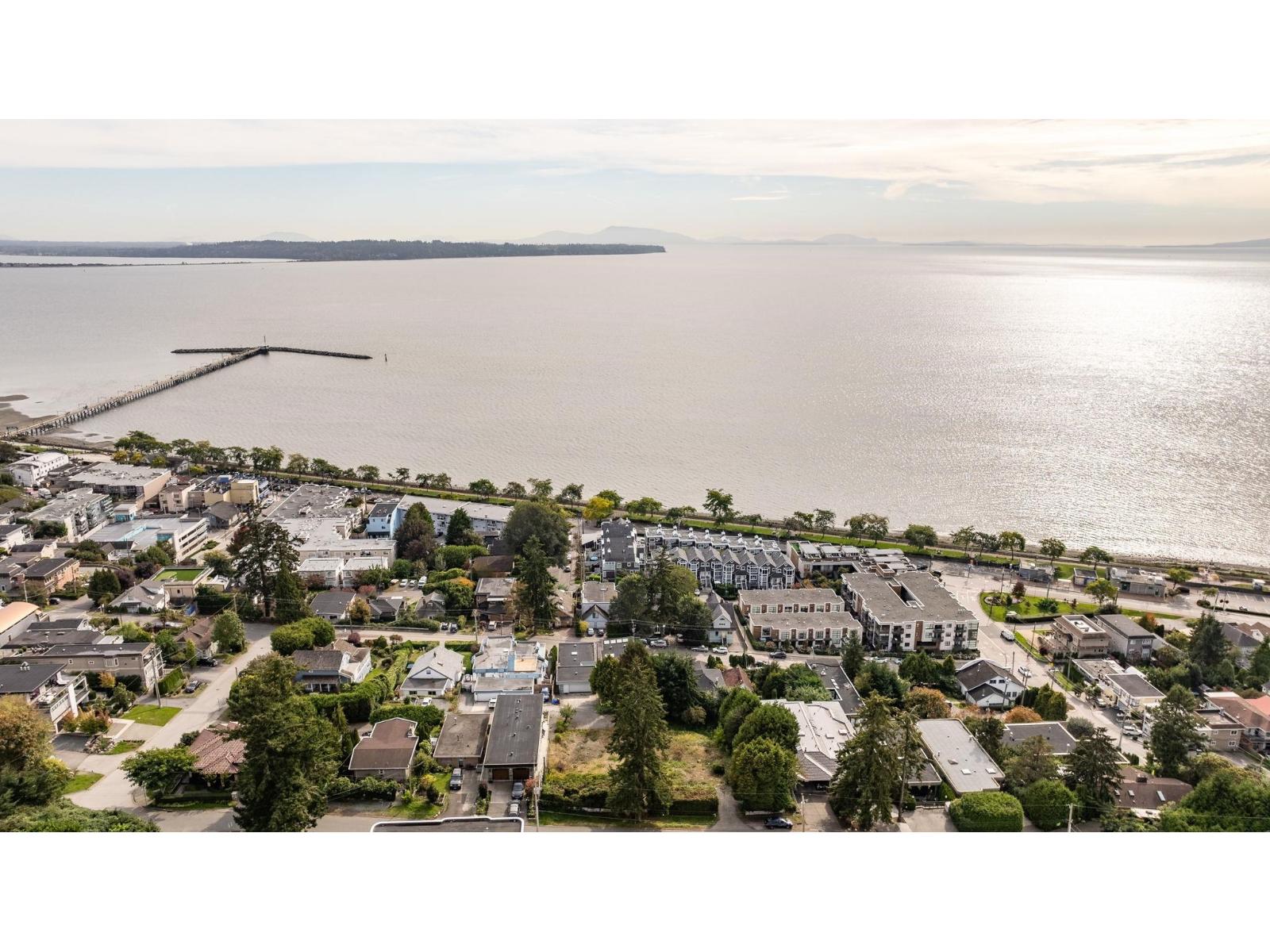 14857 BUENA VISTA, White Rock