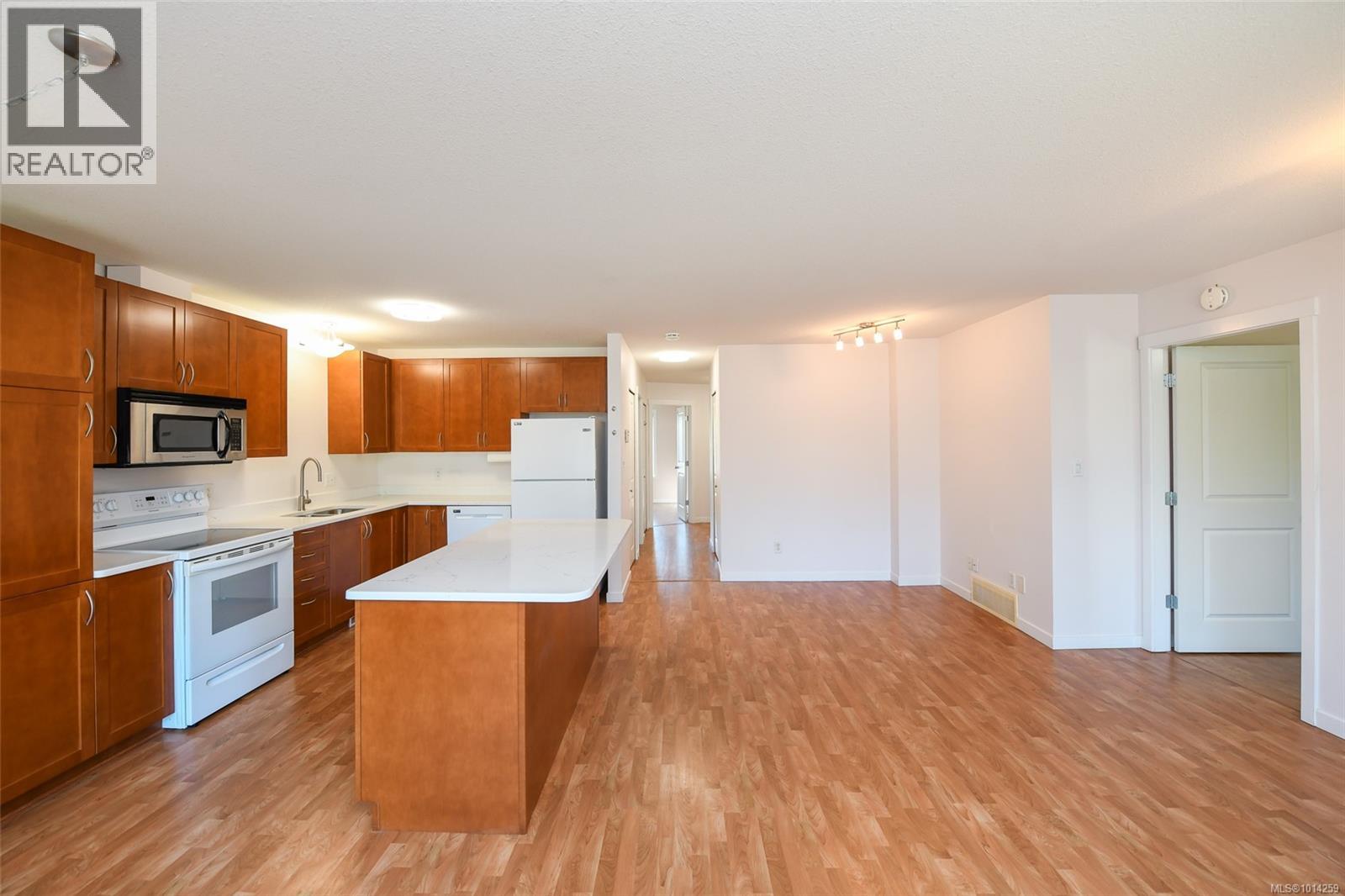 2 1050 8th St, Courtenay
