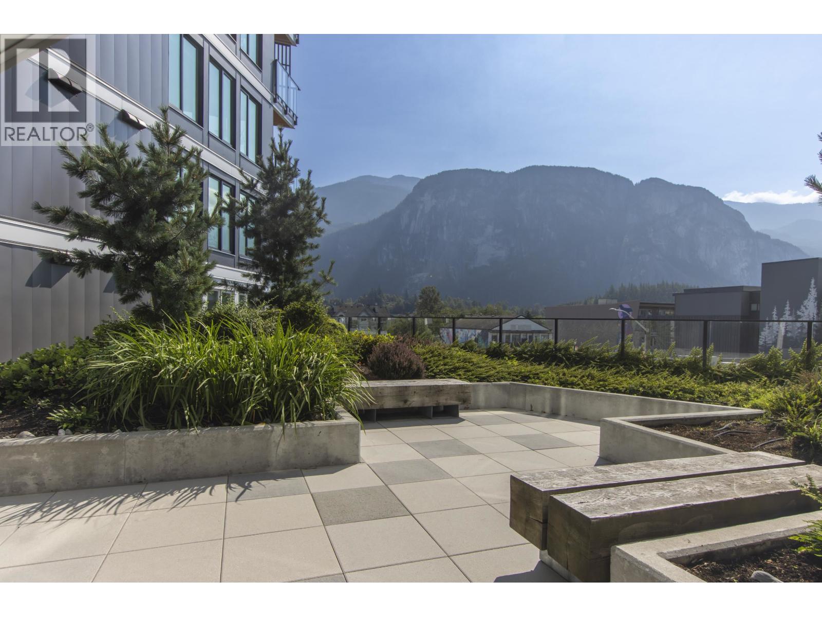 416 1365 PEMBERTON AVENUE, Squamish
