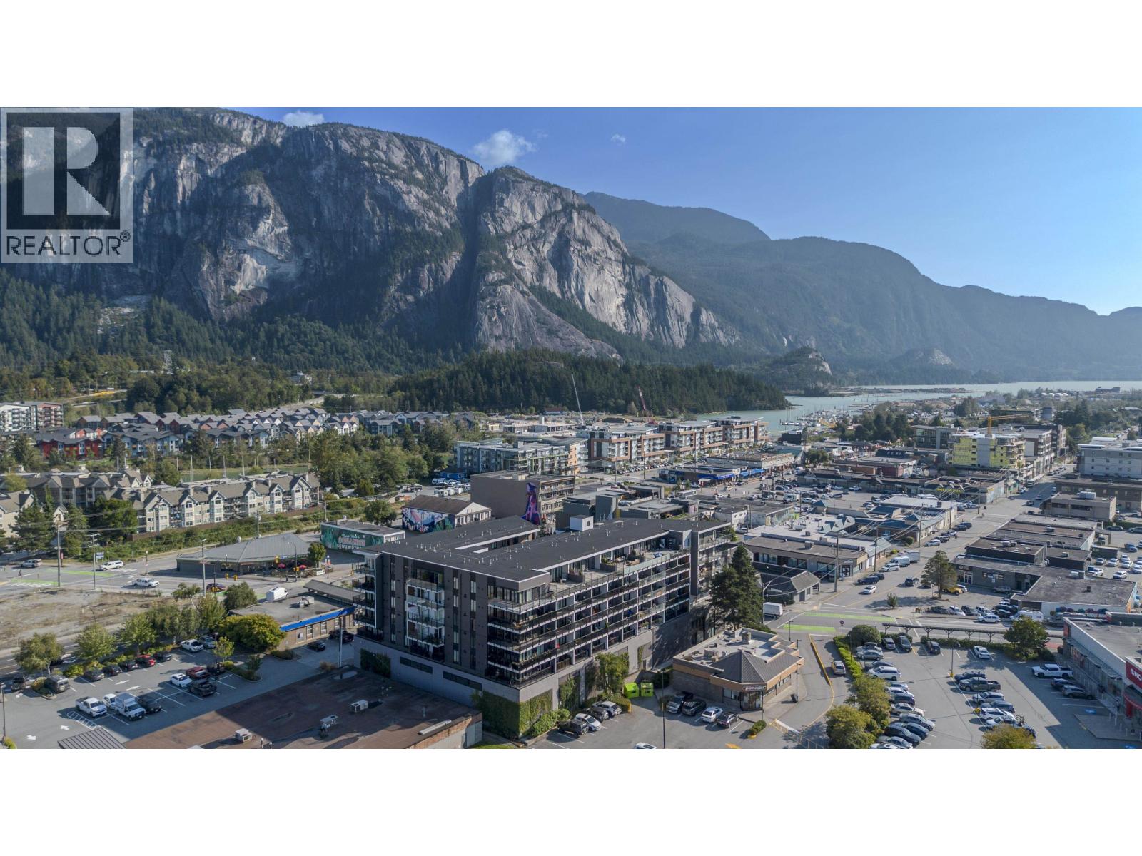 416 1365 PEMBERTON AVENUE, Squamish
