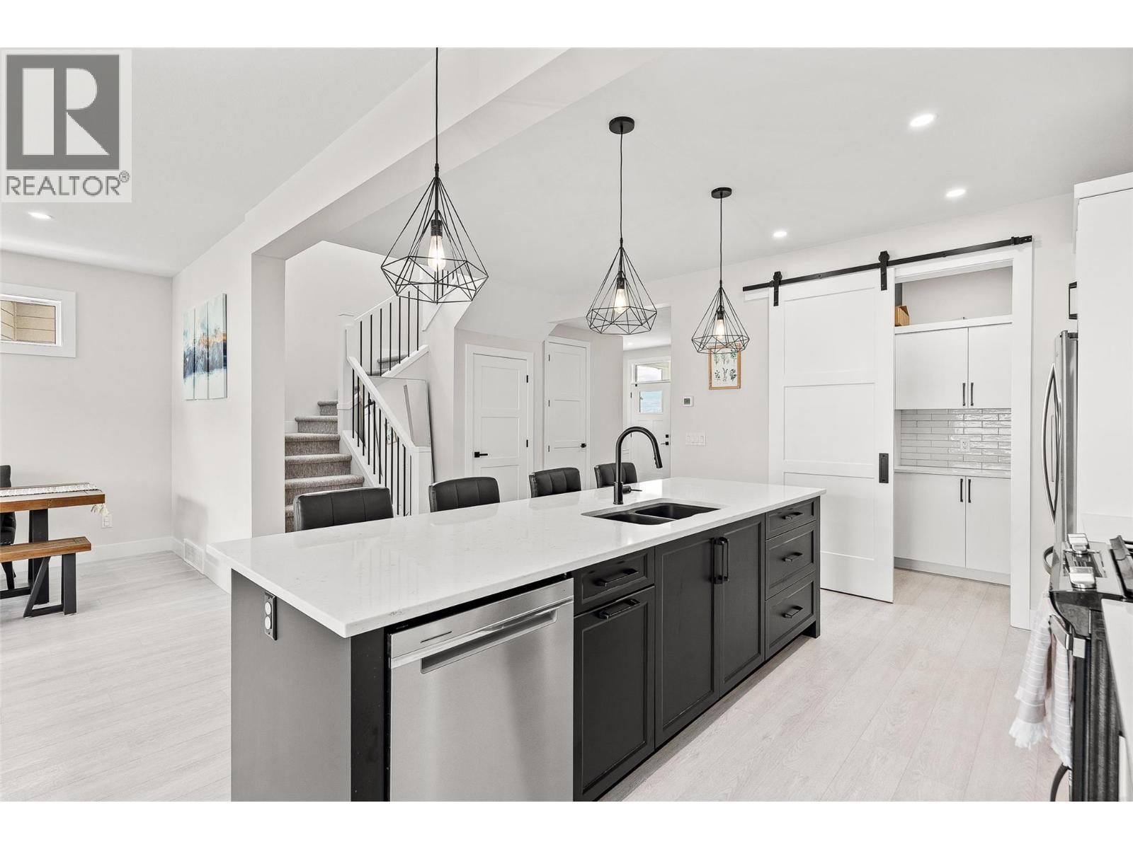  3329 Hawks Crescent, West Kelowna
