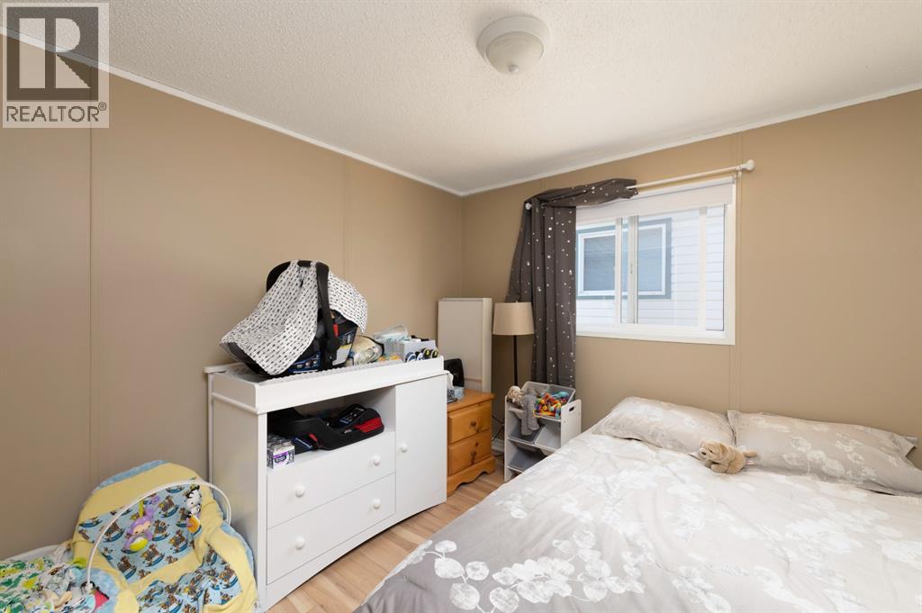 101 Hoehne Street, Fort McMurray