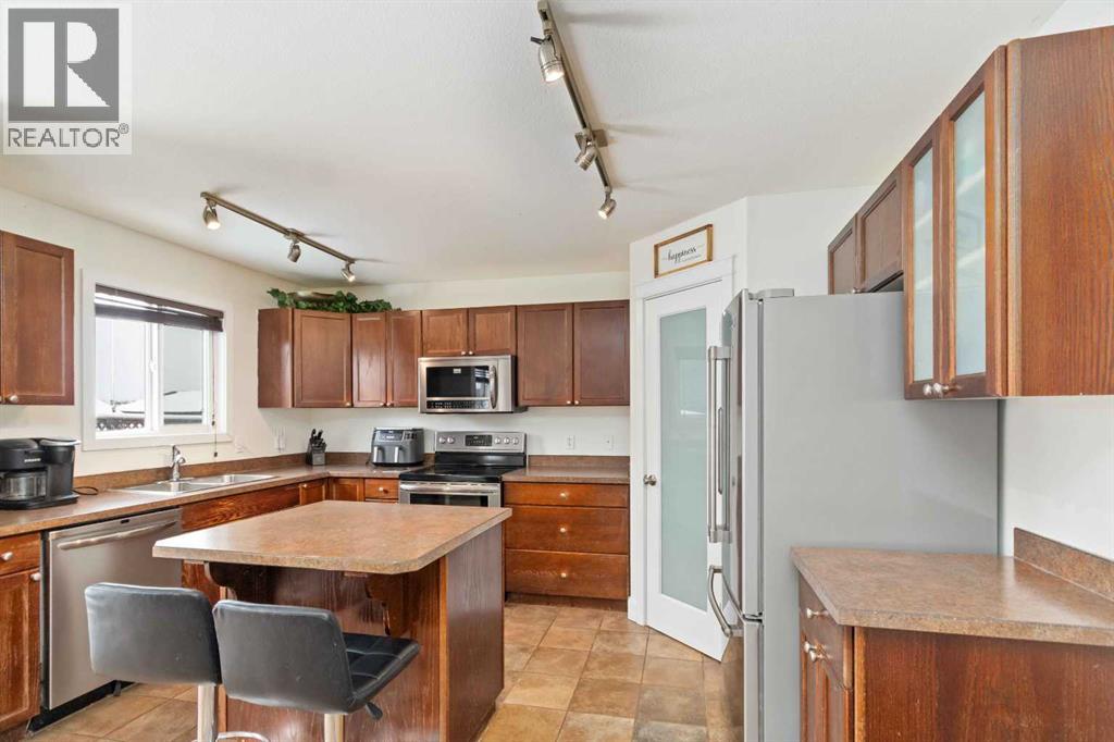 128 Honeysuckle Way, Fort McMurray