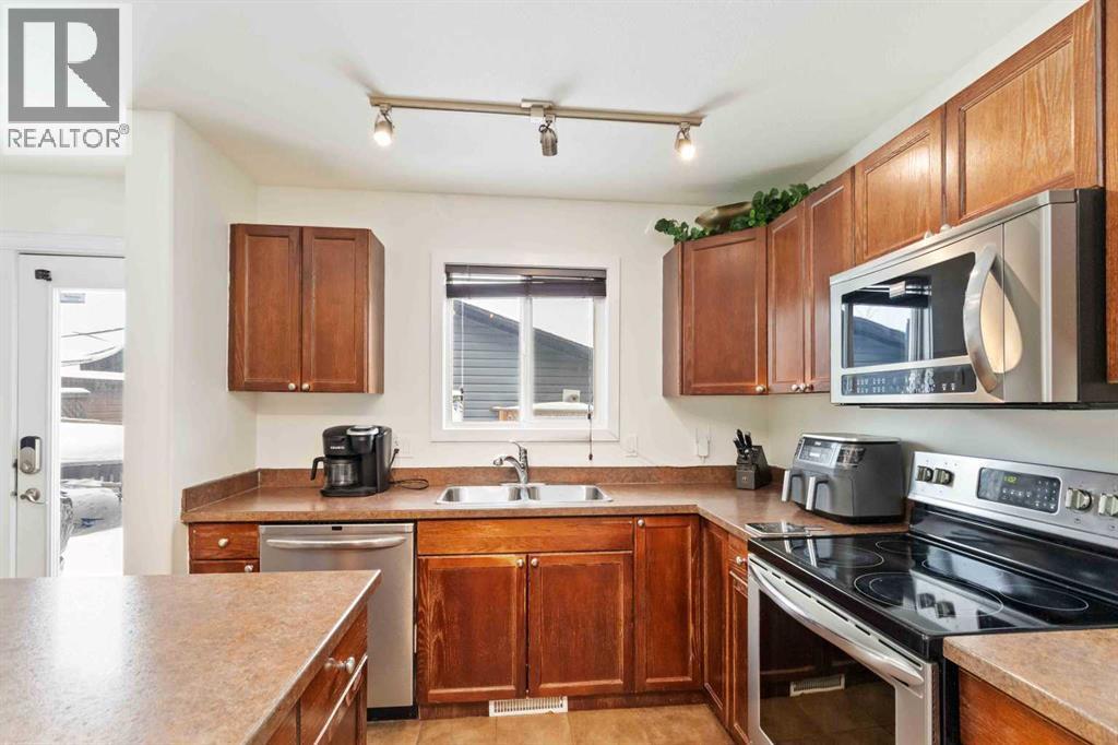 128 Honeysuckle Way, Fort McMurray