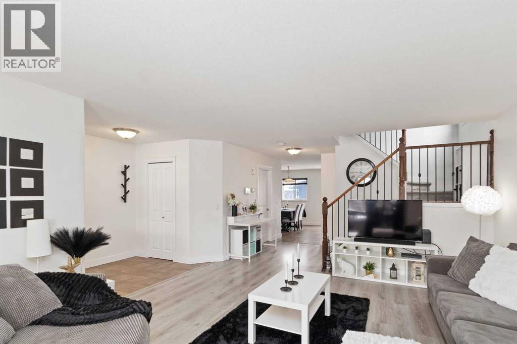128 Honeysuckle Way, Fort McMurray